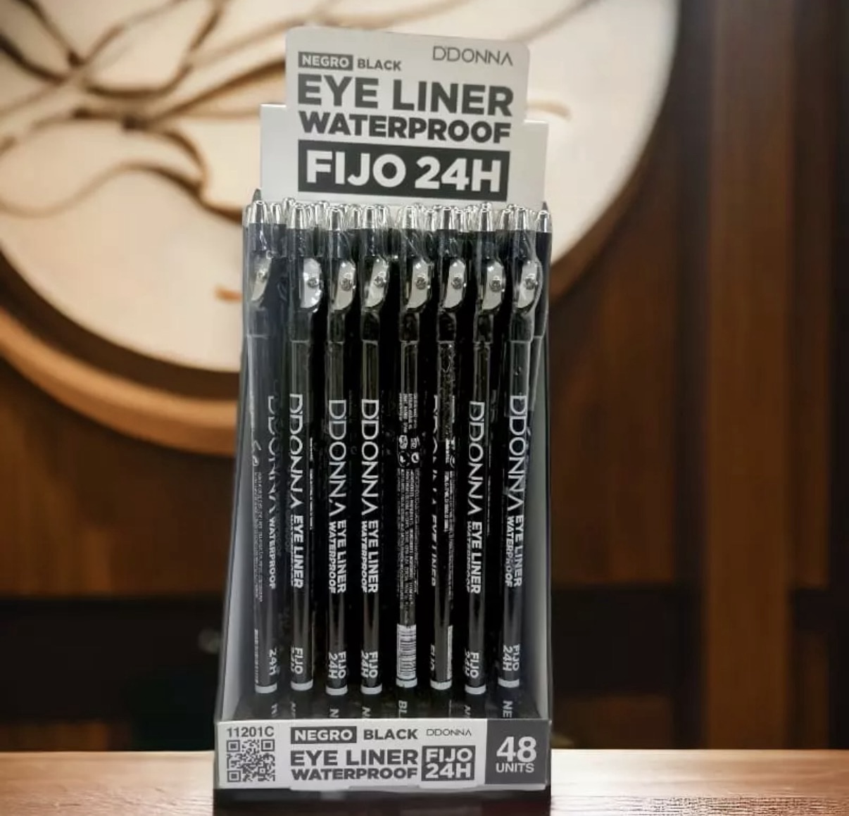 LAPIZ DE OJOS NEGRO WATERPROOF